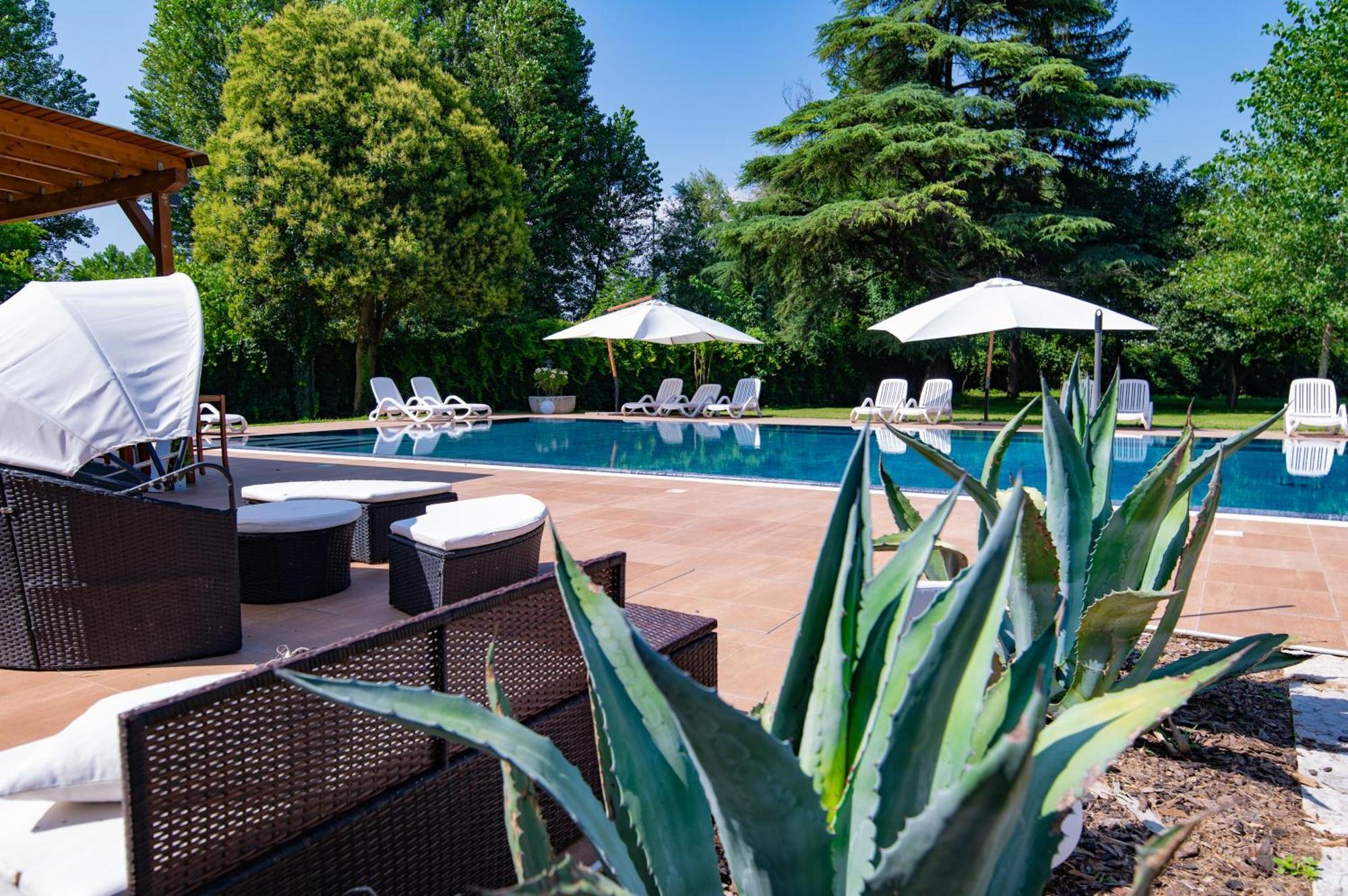 Villa Vitti'S - Verona Est Camping San Martino Buon Albergo Luaran gambar